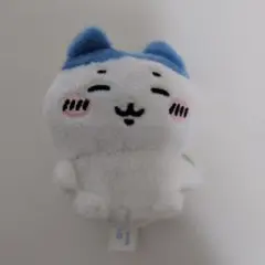 ちいかわ　おすわりぬいぐるみ　ハチワレ