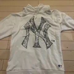 ヤンキース　白色　M パーカー