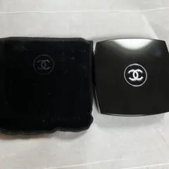CHANEL レキャトルオンブル 204のサムネイル