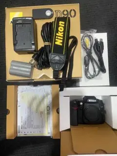 超美品 ニコン D90 デジタル ショット 14249枚 箱 説明書付　B593 Amazon | Nikon デジタル一眼レフカメラ D90 ボディ | デジタル