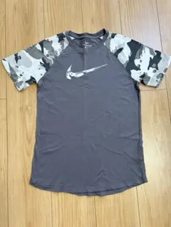 NIKE ラグランスリーブ Tシャツ