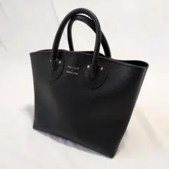 ヤングアンドオルセン レザー調 仕切り付きトートバッグ ムック本 黒