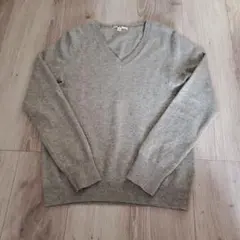 ユニクロ カシミヤ100%グレー Vネック ニットセーター M