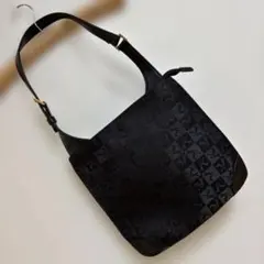 美品　【Kitamura】キタムラ ショルダーバッグ 総柄　モノグラム ブラック