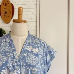 極美品☆アマカ AMACA リバティプリント 半袖ブラウス シフォン 衿付 