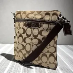 美品Coach コーチ シグネチャー柄 ミニショルダーバッグ