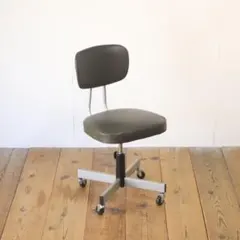 ビンテージ古家具◾️okamura 岡村 折り畳みチェア 椅子 インダストリアル オカムラ – 中古オフィス家具 トレタテ