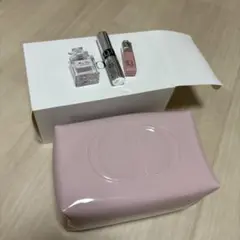 DIOR オファー ノベルティ ピンクエナメル ポーチ コスメ付き