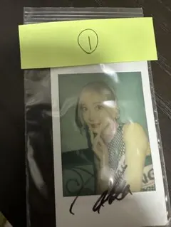 鈴木真夕　3点セット　直筆サイン入りチェキ　チェキ サイン入り生写真　生写真 鈴木真夕 サイン チェキ 紫