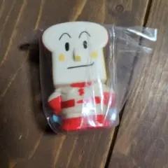食パンマン アンパンマン 鳴きぶえ ©️やなせ・F・N 高さ10センチ 