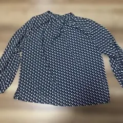 ミシェルクランのブラウス