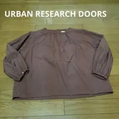URBAN RESEARCH DOORS トップス