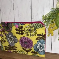 ‪ ·͜·♡‬新柄 北欧大きな花柄 ぺったんこポーチ バッグインバッグ