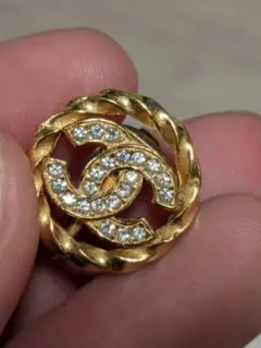 CHANEL ココマーク ラインストーン イヤリング　片耳のサムネイル