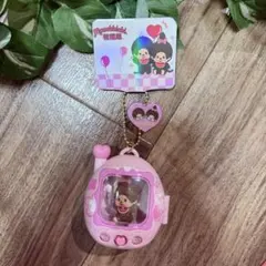 新品タグ付き　モンチッチたまごっちマスコットピンクキーホルダー