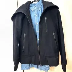 フード付き黒ジップアップジャケット M