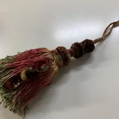 Item thumbnail for item 40f49a2b-a46e-4ae5-bf5b-7412f622834c