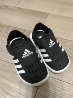 adidas ベビーサンダル 黒/白　14㎝