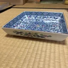 有田焼 青嵐窯 スクエアボウル 角鉢 アラベスク 唐草 金彩 美品 - メルカリ