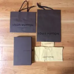 ルイヴィトン5点セット　紙袋2、空箱1、布1、布袋1