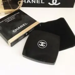 【新品】CHANEL ダブルミラー　ブラック　ショッパー、ギフトBOX付