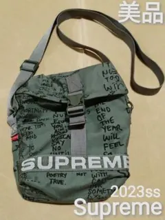 美品 Supreme ショルダーバッグ グラフィティープリント