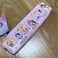 新品未使用ディズニープリンセス 筆箱ピンクシンデレララプンツェルアリエル