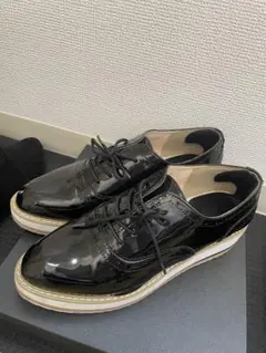 厚底ローファー
