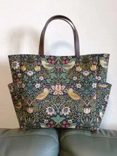 ウイリアムモリス♥あおりがま口バッグ♥ハンドメイド - メルカリ