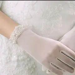ホワイト シフォン ウェディンググローブ　ショート　パール　エレガント　手袋