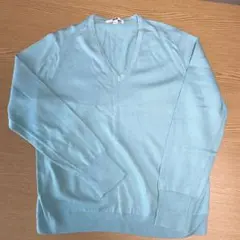 UNIQLO Vネックニット　ミントグリーンLサイズ