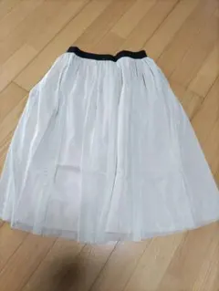 美品✨スカート　レース　ベージュ　FREEZE