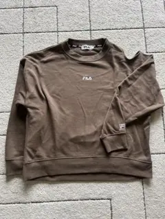 FILA フリーサイズ 薄手スウェット ブラウン オフショル