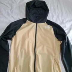 ノースフェイス　ナイロンパーカー