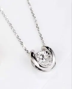 SALE！ダンシングストーン レディース ネックレス czダイヤ プラチナ仕上げ