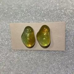 粒型グリーンイエローピアスＢ