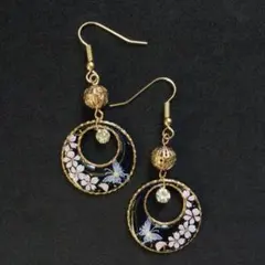 和風　ブラック　桜の花と蝶　二重サークル　ピアス