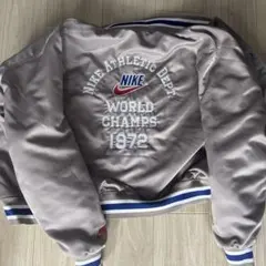NIKE スタジャン WORLD CHAMPS 1972のサムネイル