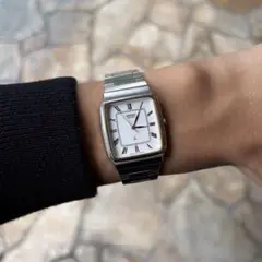 80s VINTAGE SEIKO タンク 1982年製　一体型ブレス サントス