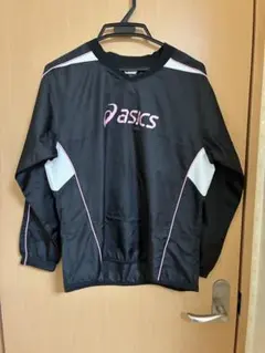 アシックス　黒　シャカシャカ　中古