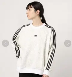 アディダスオリジナルス　レオパード