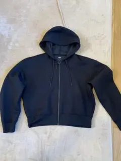 UNIQLO ドライスウェットクロップドフルジップパーカー　Mサイズ　美品☆