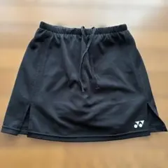 YONEX ブラック スポーツスコート Mサイズ