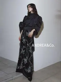 Andrea&co. ボタニカルジャガードスカート タグ付き未使用】ANDREA&Co ボタニカルジャガードスカート - メルカリ
