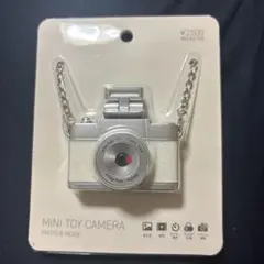 ［新品未開封］スリーコインズ 3coins ミニトイカメラ　ホワイト