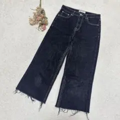 【ZARA】カットオフジーンズ S クロップド丈 ブラック カジュアル デニム