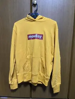 美品マウジーMOUSSY パーカー