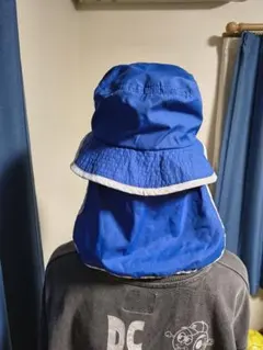 BENETTON_日よけ付きハット_頭囲56㌢