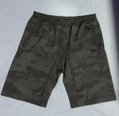 GU メンズ カモフラージュ柄 ショートパンツ