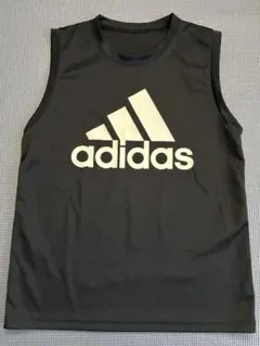 adidas タンクトップ　150